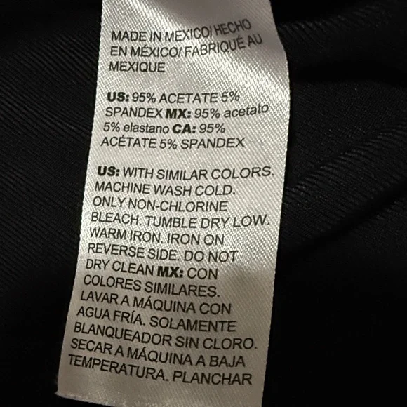 3/$10 Chico's Vibrant Red Black Long Sleeve Top - Picture 3 of 8